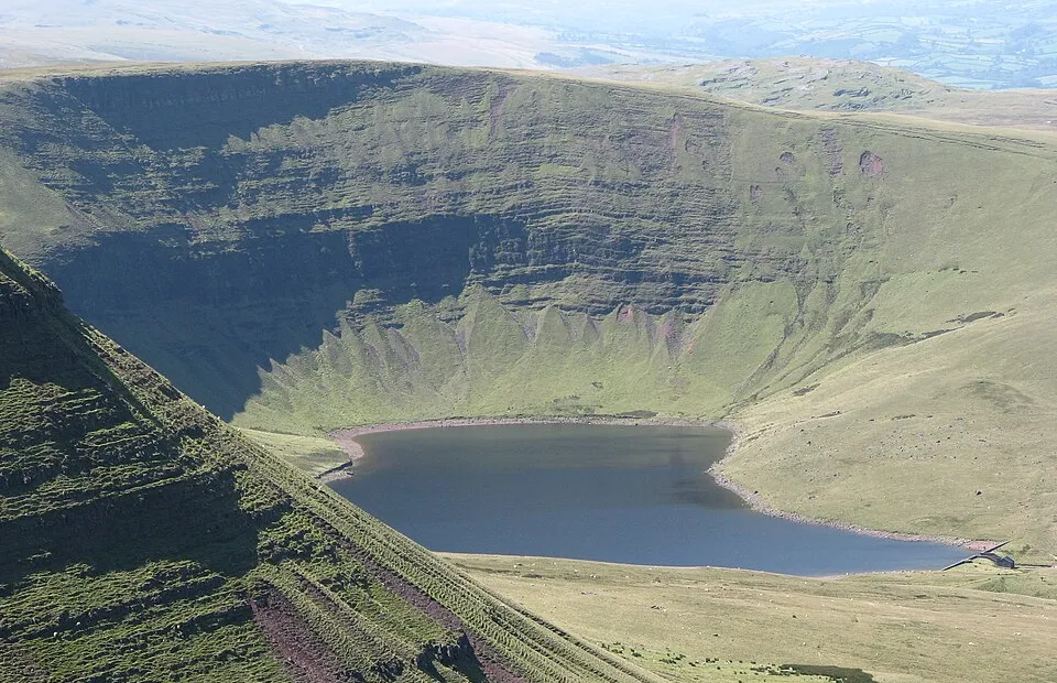 Llyn y Fan Fach, Black Mountain, Bannau Brycheiniog
